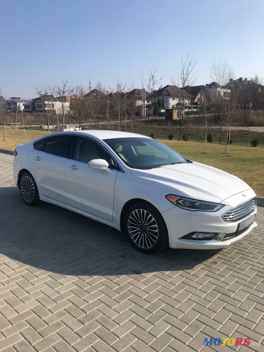 2016' Ford Fusion photo #2