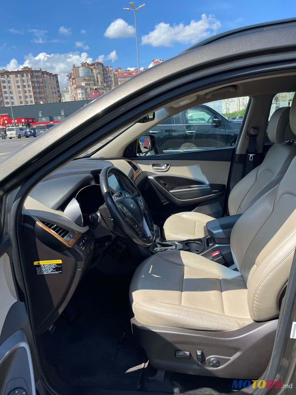 2014' Hyundai Santa Fe photo #6