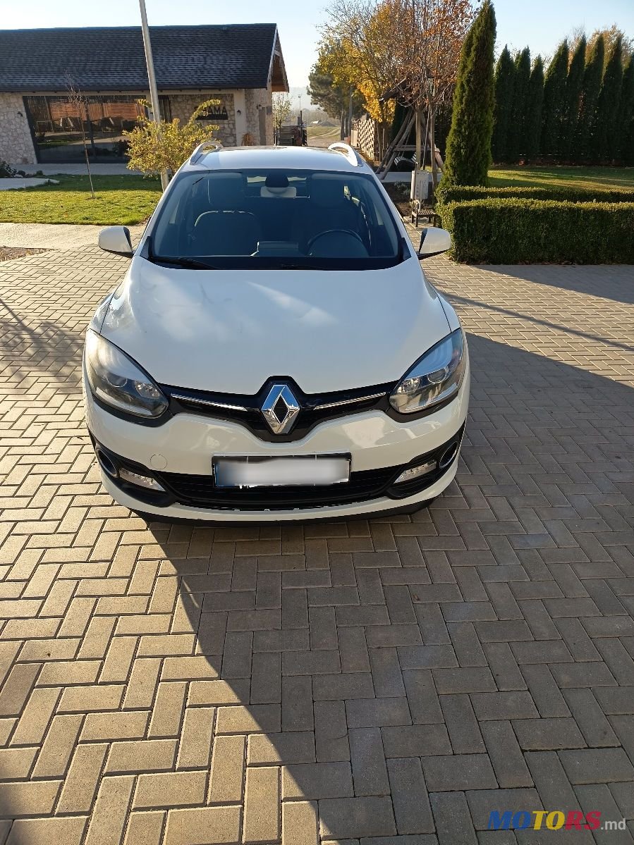 2014' Renault Megane photo #1