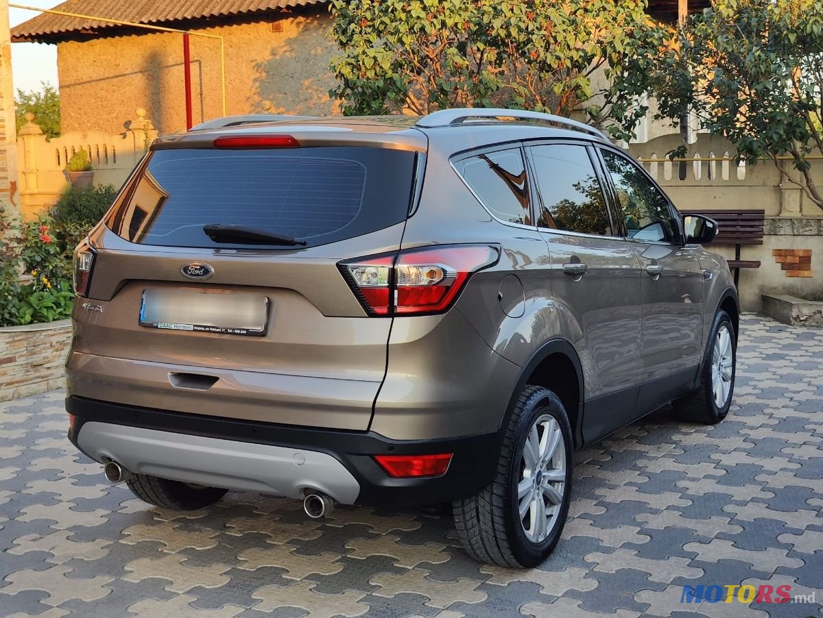 2019' Ford Kuga photo #4