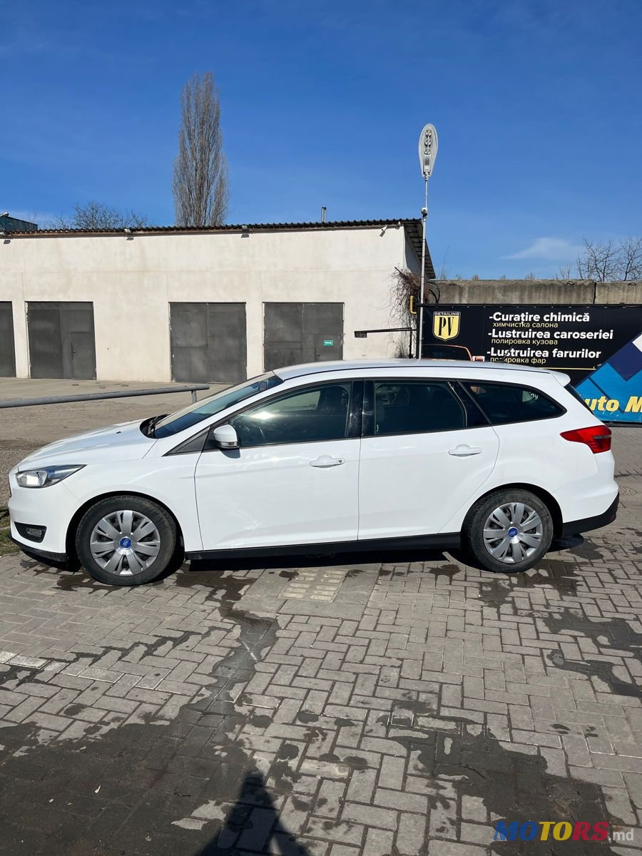 2015' Ford Focus photo #6