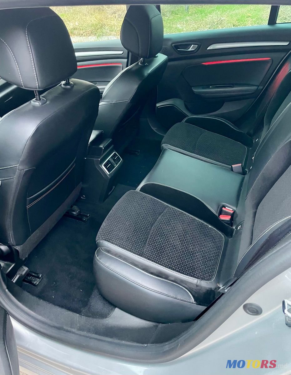 2019' Renault Megane photo #5