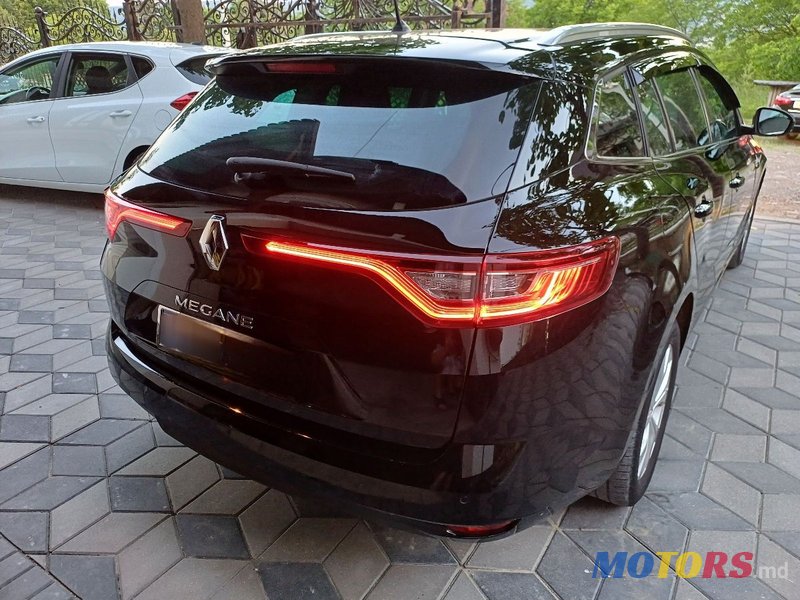 2020' Renault Megane photo #3