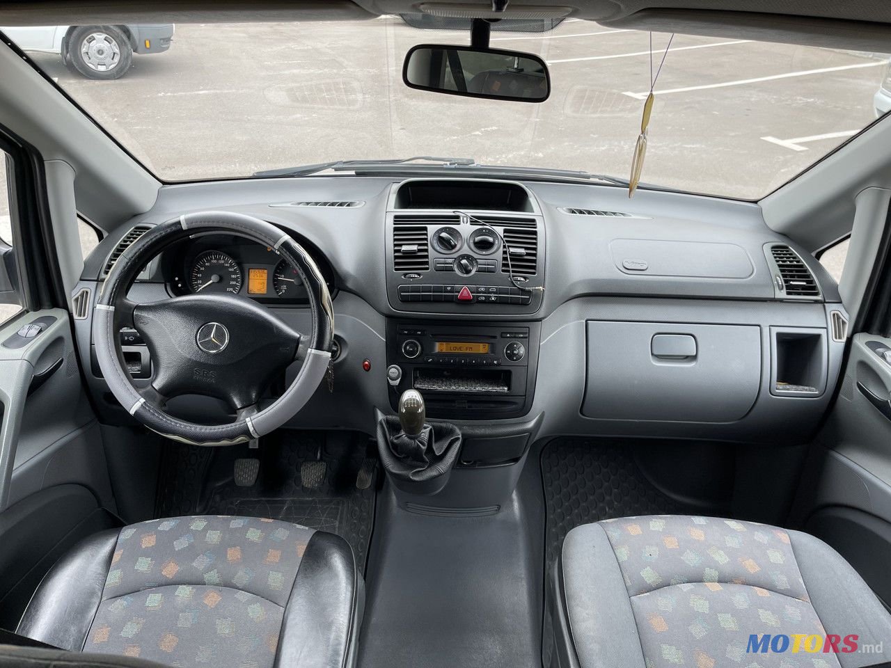 2009' Mercedes-Benz Vito photo #6