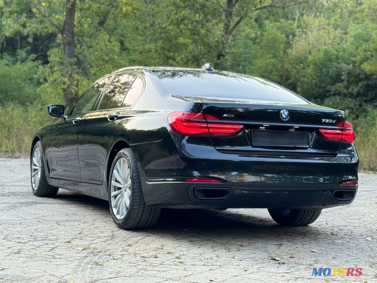 2018' BMW 7 Series photo #2