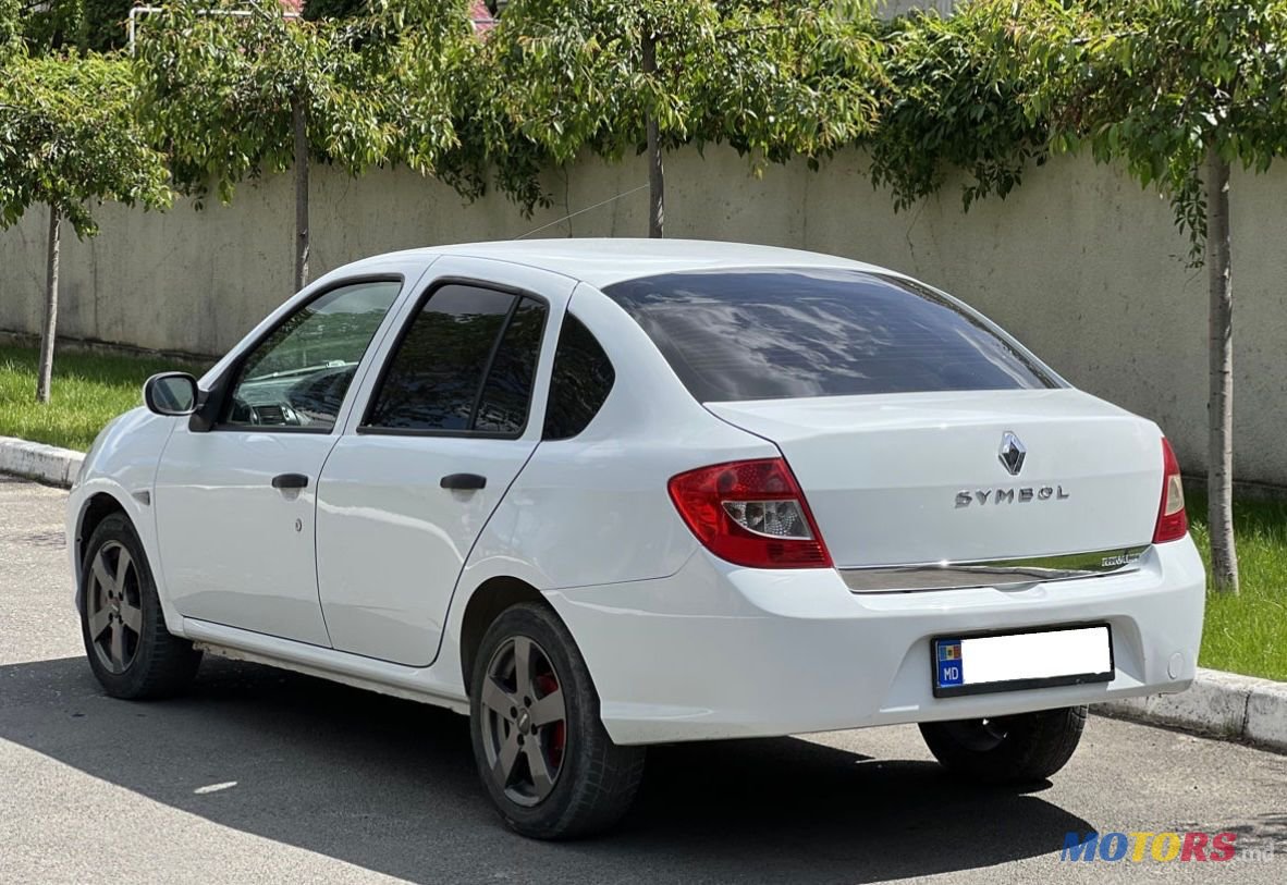 2008' Renault Clio Symbol photo #4