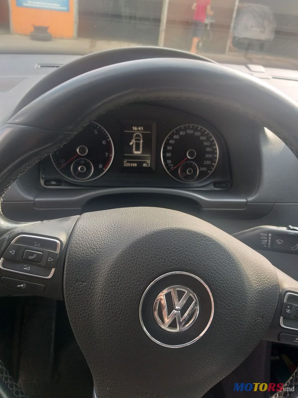 2010' Volkswagen Caddy photo #5