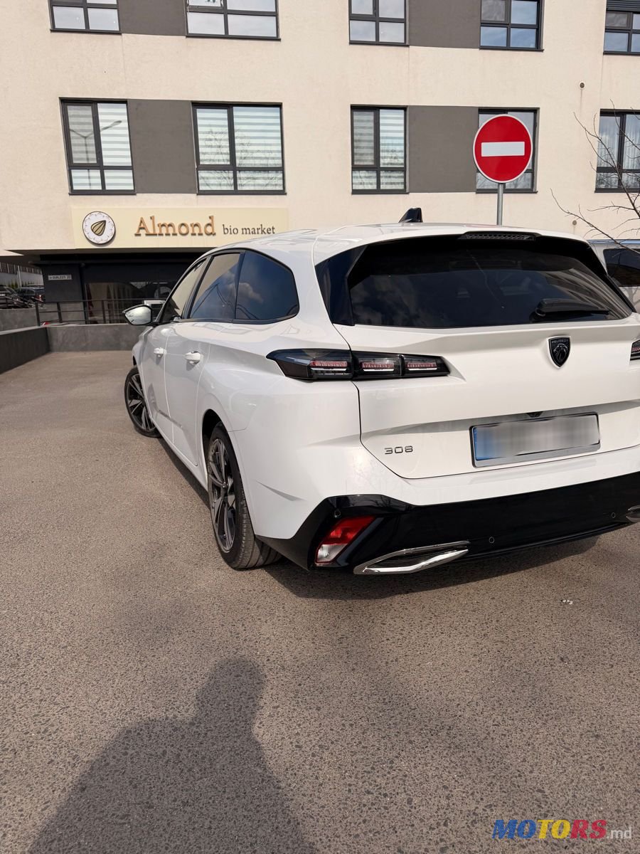 2024' Peugeot 308 photo #2