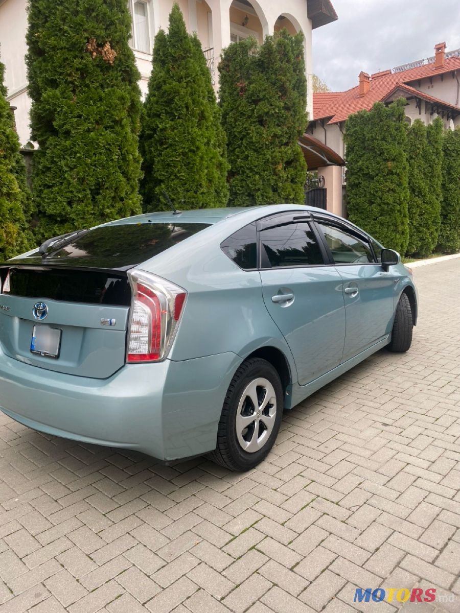 2015' Toyota Prius photo #5