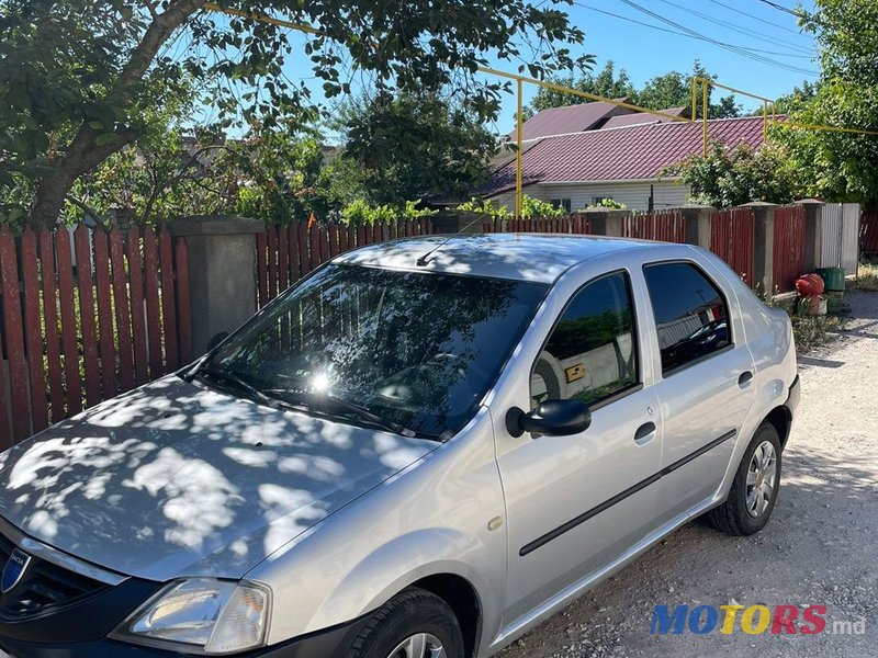 2008' Dacia Logan photo #1