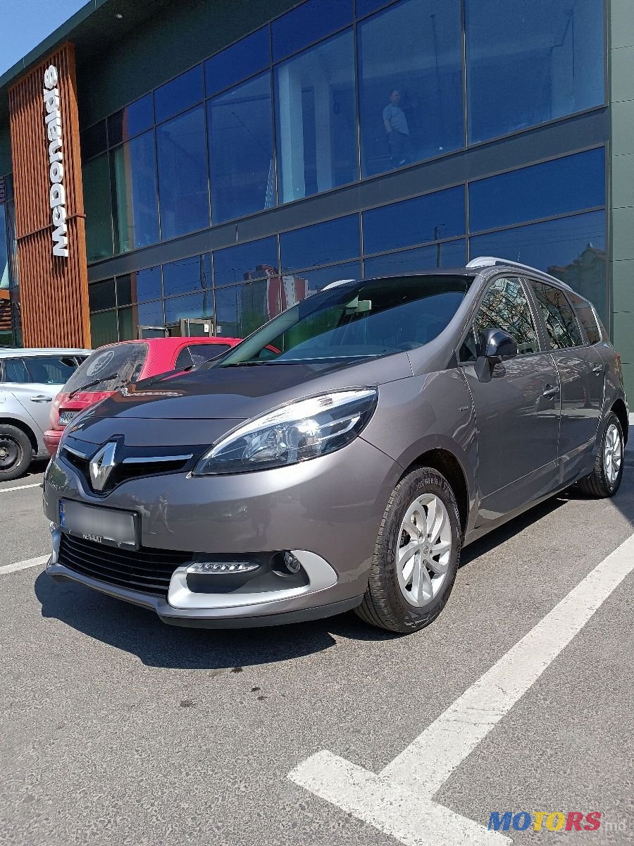 2015' Renault Grand Scenic photo #1