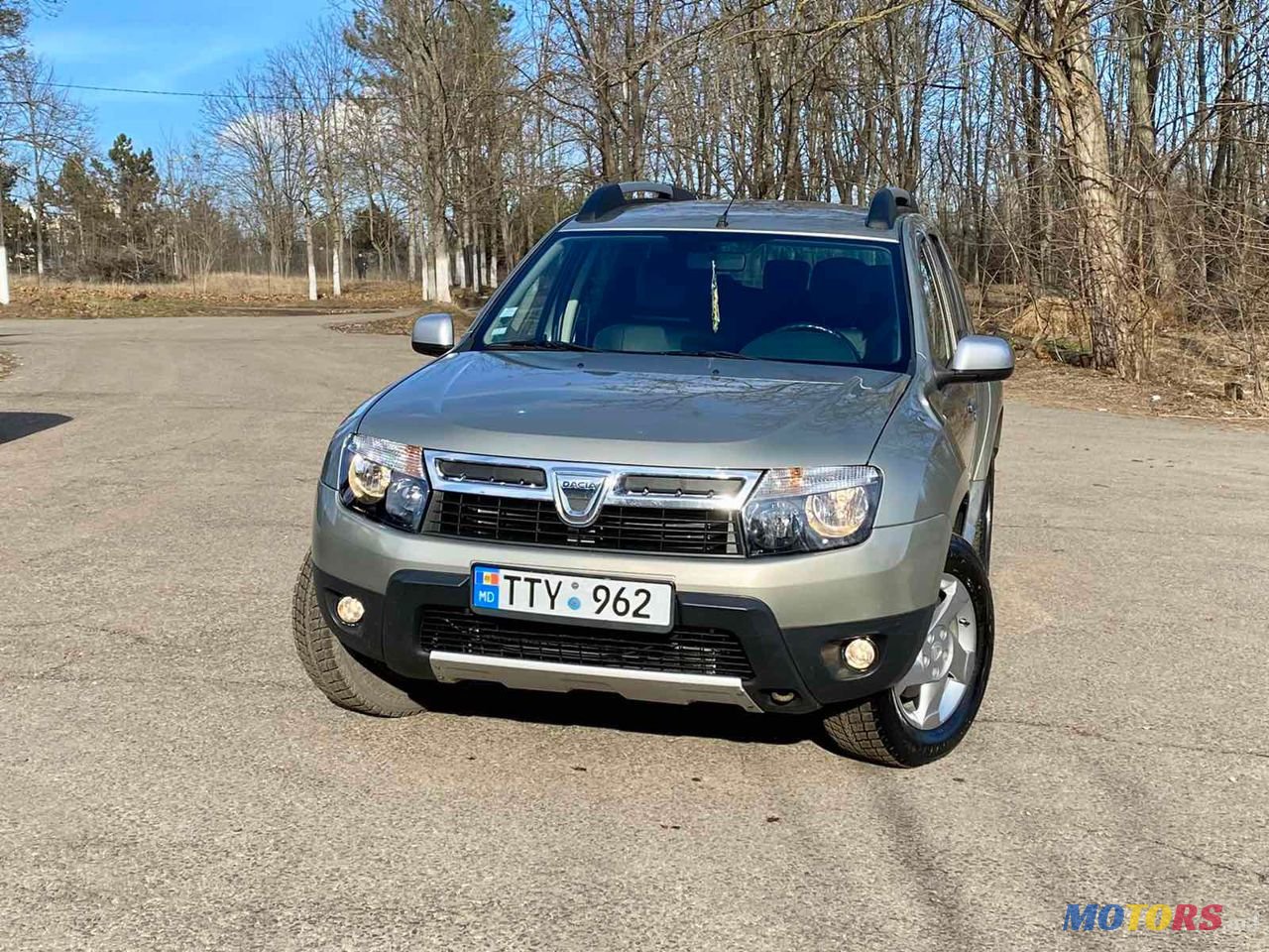 2011' Dacia Duster photo #2