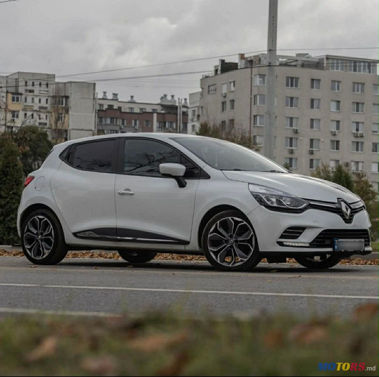 2018' Renault Clio photo #2