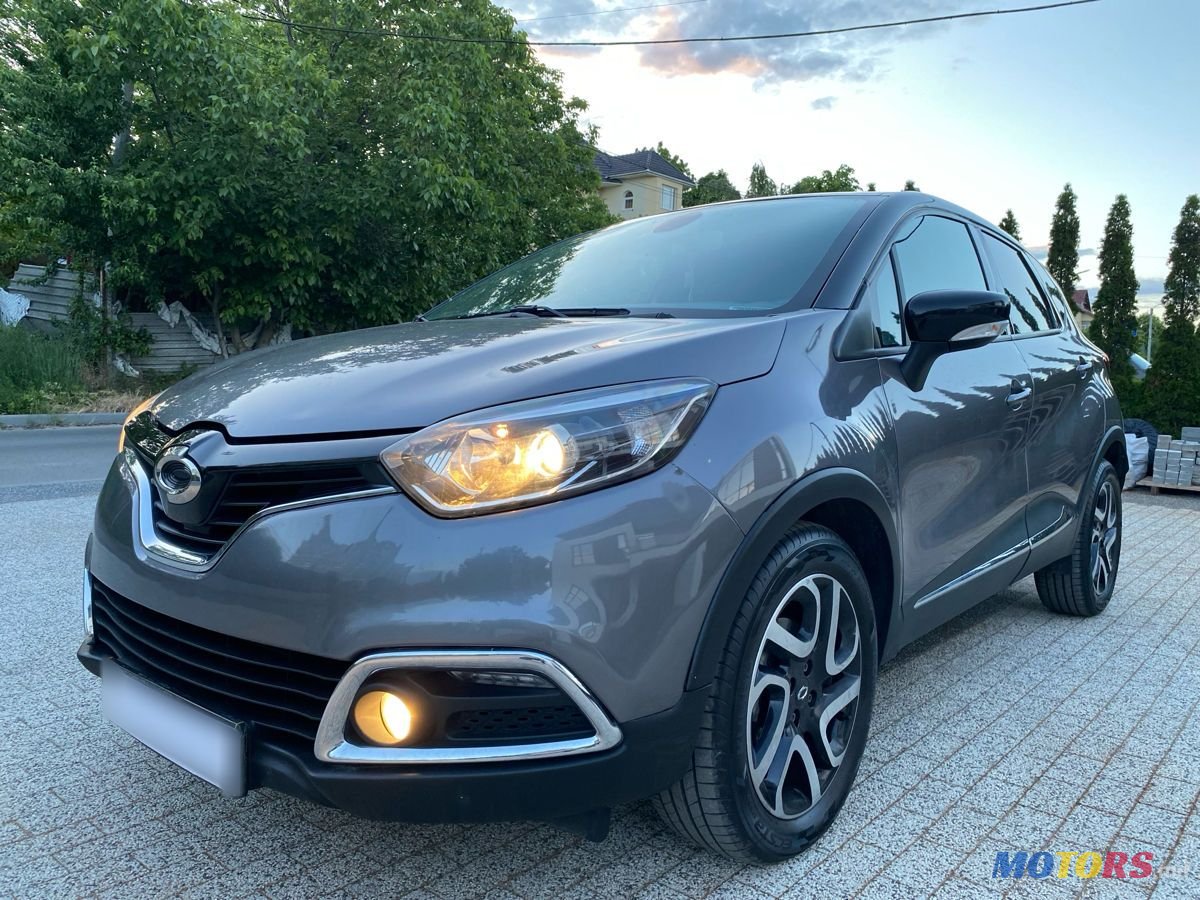 2015' Renault Captur photo #2