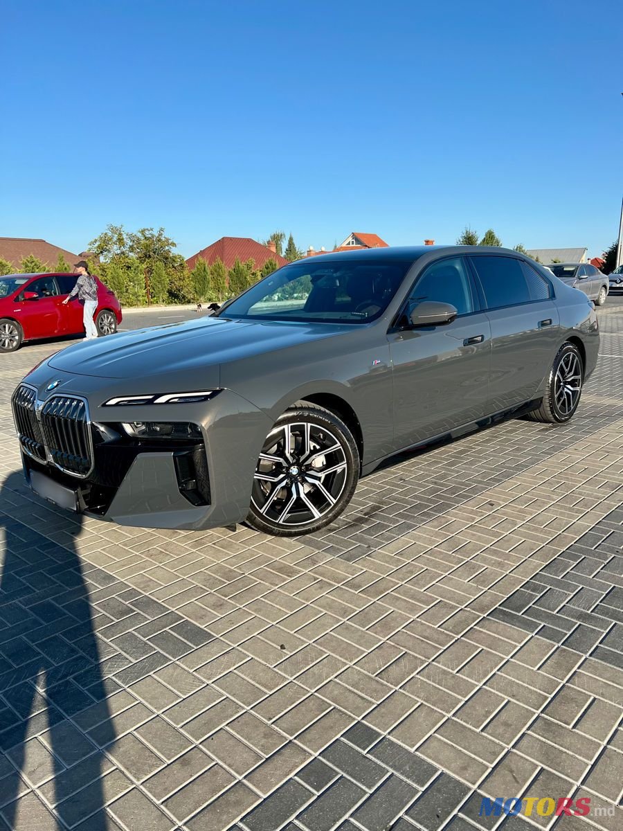 2024' BMW 7 Series photo #3