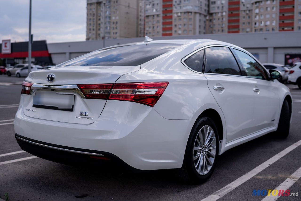 2017' Toyota Avalon photo #3