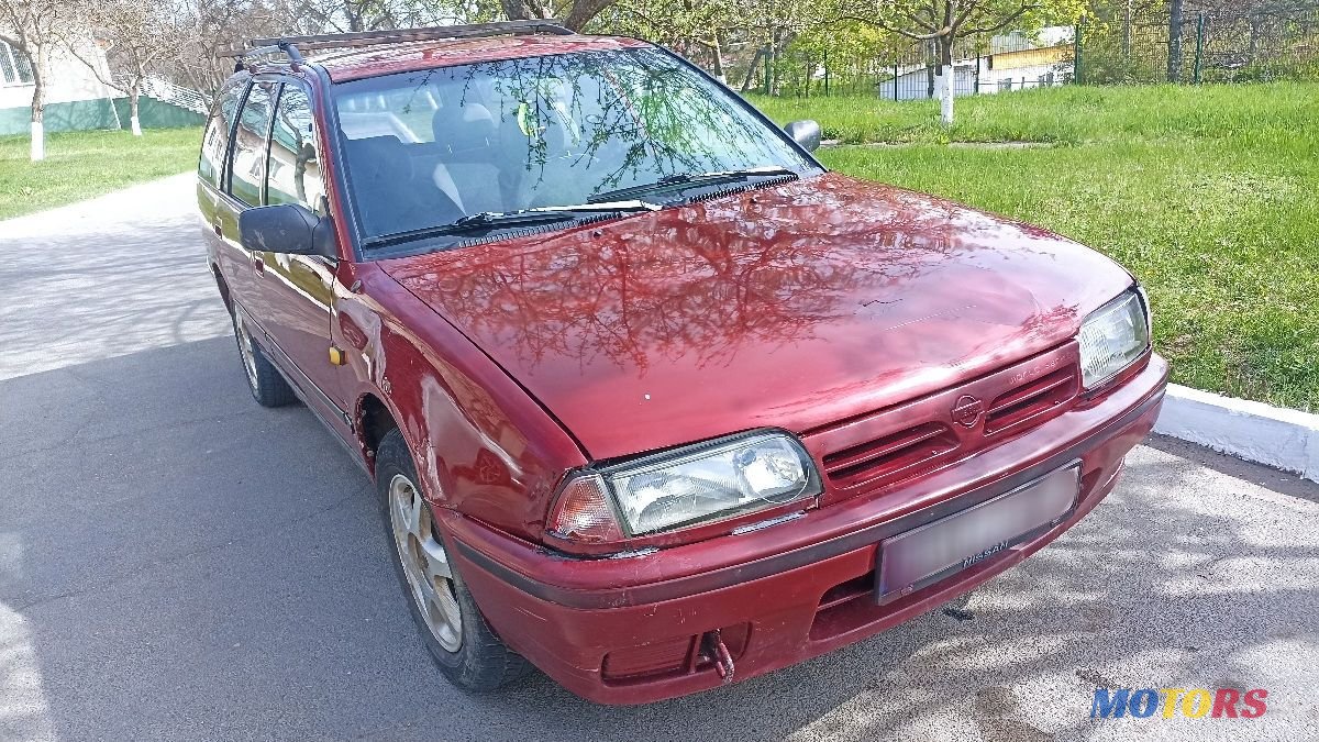 1995' Nissan Primera photo #3