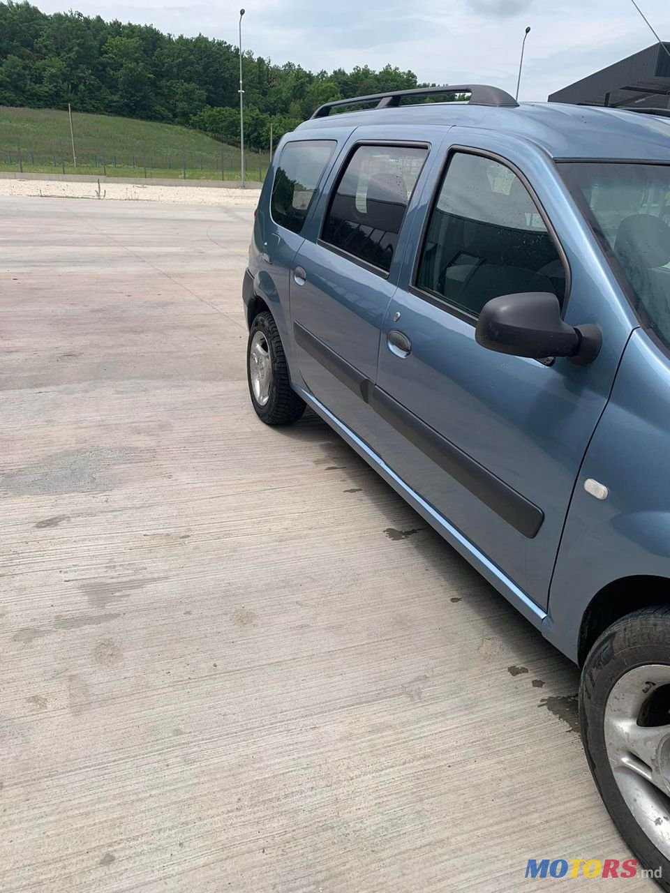 2008' Dacia Logan Mcv photo #3