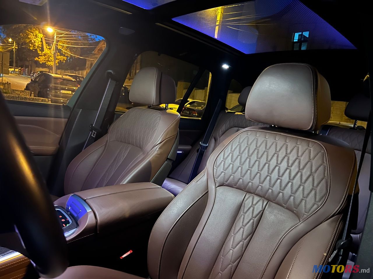 2022' BMW X5 photo #5