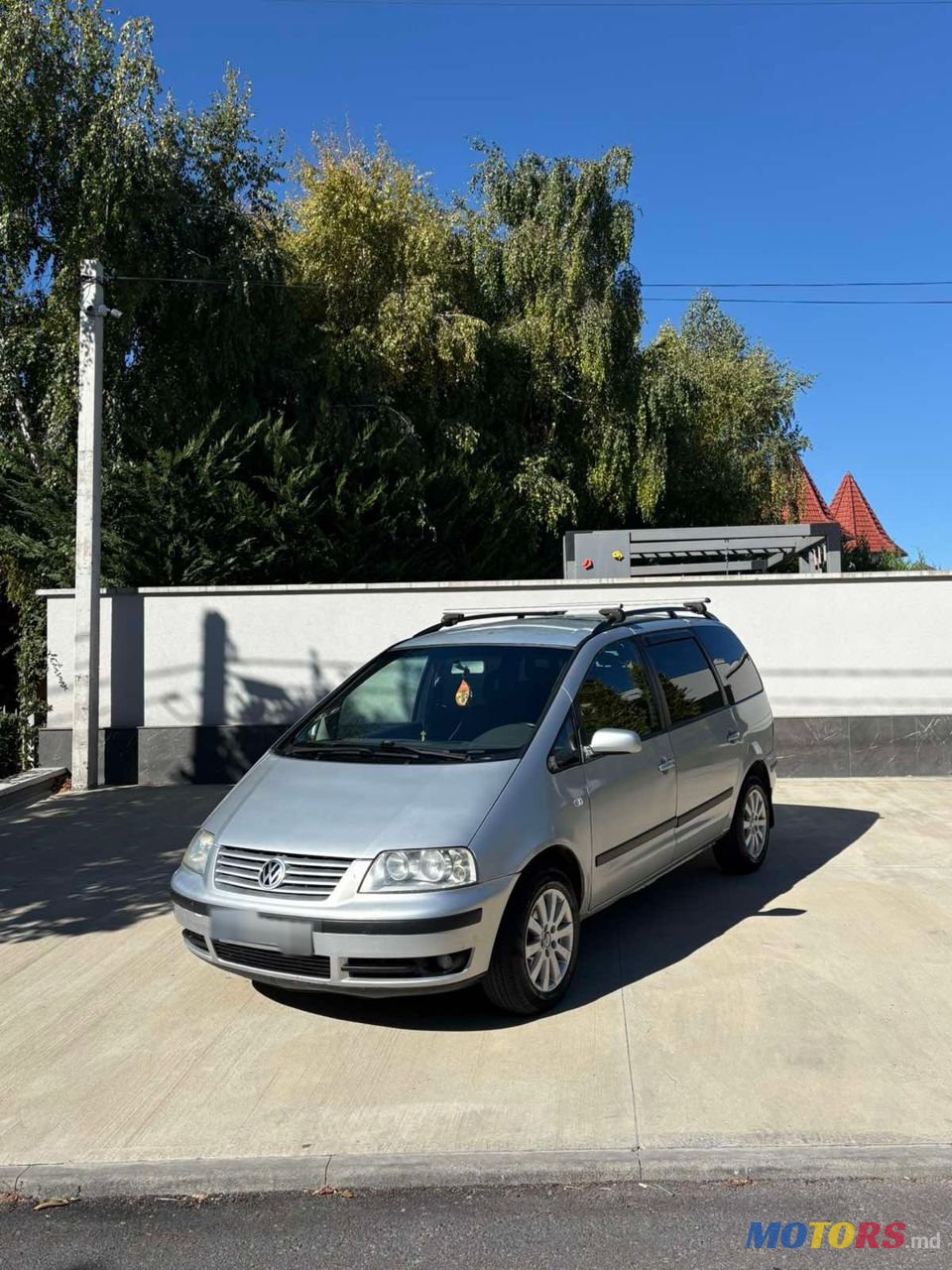 2002' Volkswagen Sharan photo #4