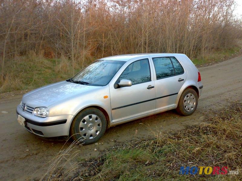 1998' Volkswagen Golf photo #2