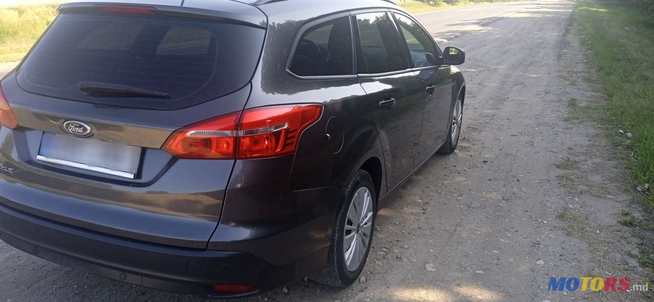 2017' Ford Focus photo #4