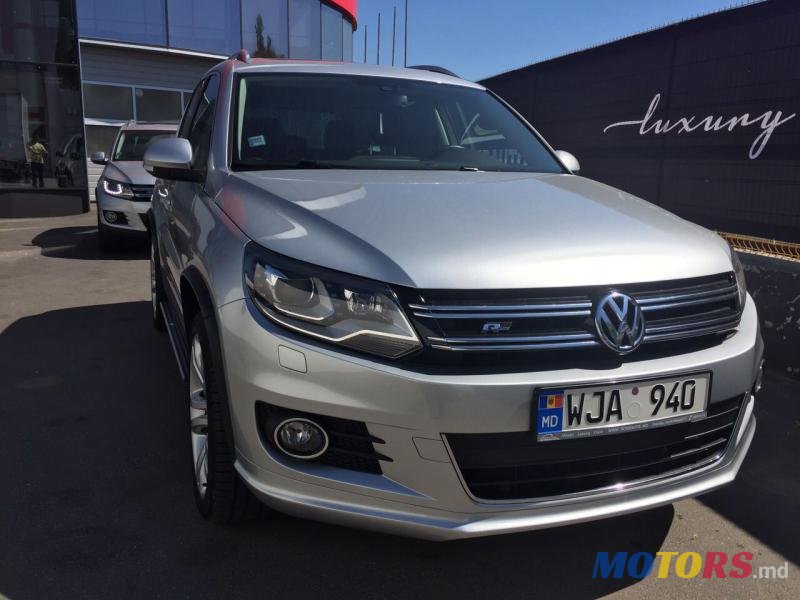 2013' Volkswagen Tiguan photo #1