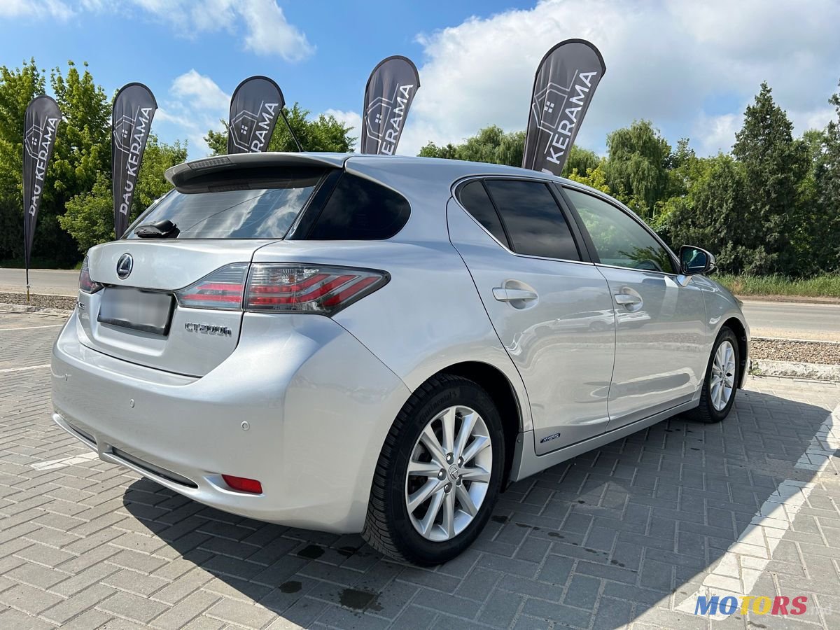 2013' Lexus Ct Series photo #3