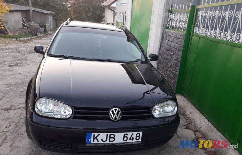 2003' Volkswagen Golf photo #3