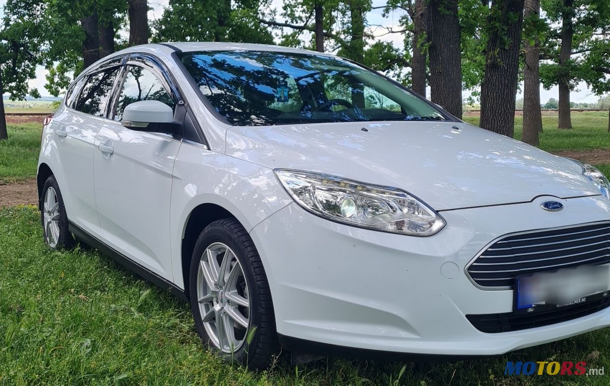 2013' Ford Focus photo #3