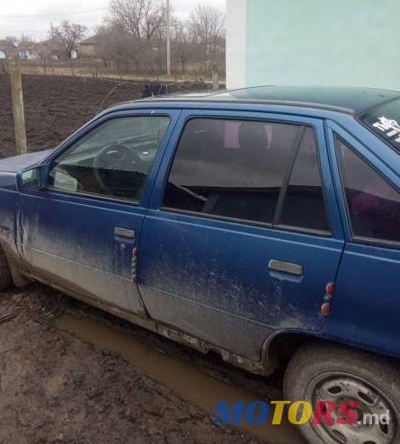 1991' Opel Kadett photo #2