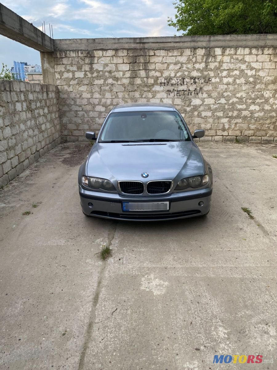 2004' BMW 3 Series photo #2