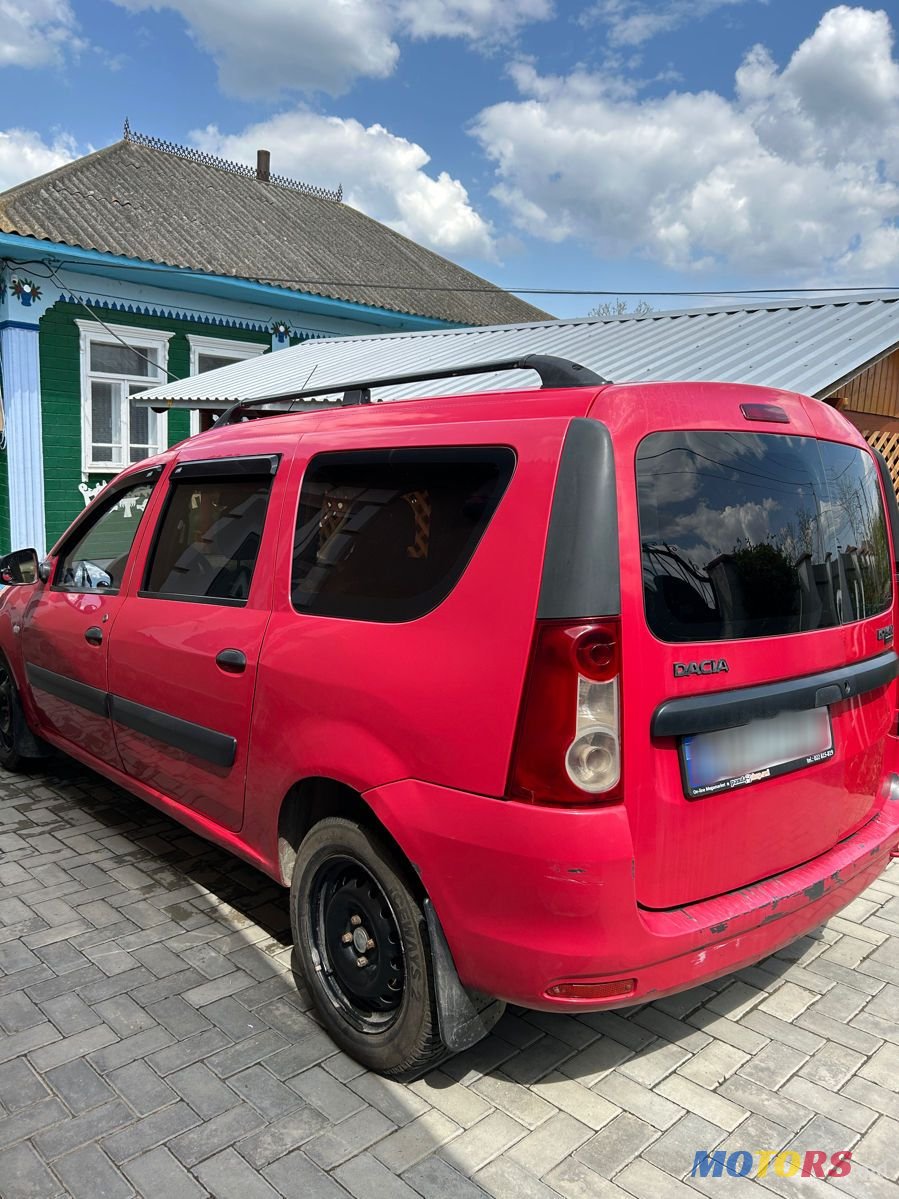 2010' Dacia Logan photo #2