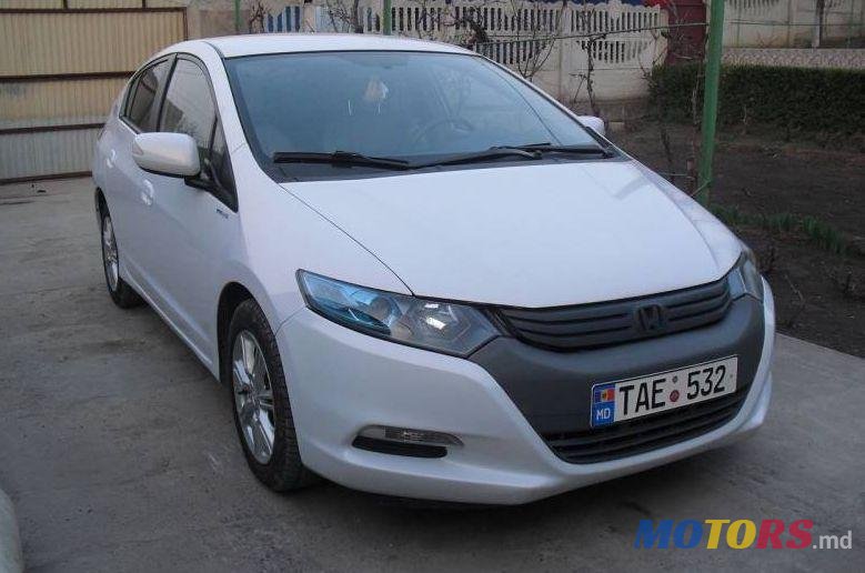 2010' Honda Insight photo #1