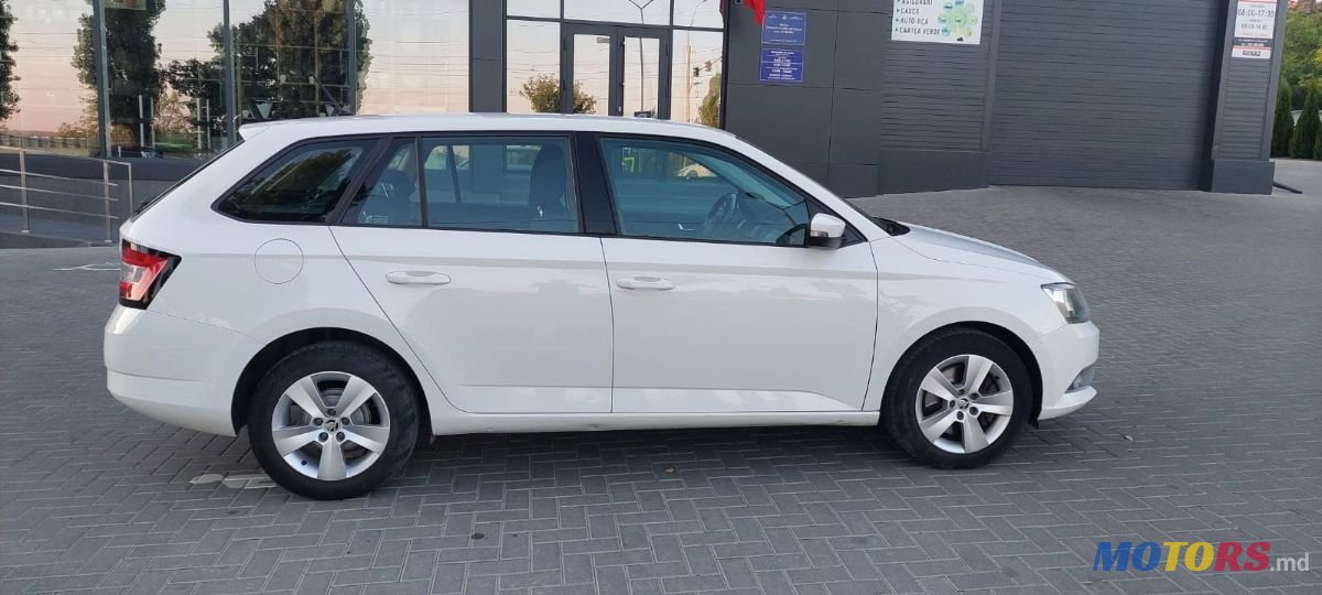 2016' Skoda Fabia photo #5