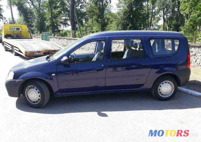 2008' Dacia Logan photo #1