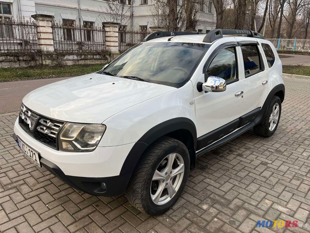 2014' Dacia Duster photo #3
