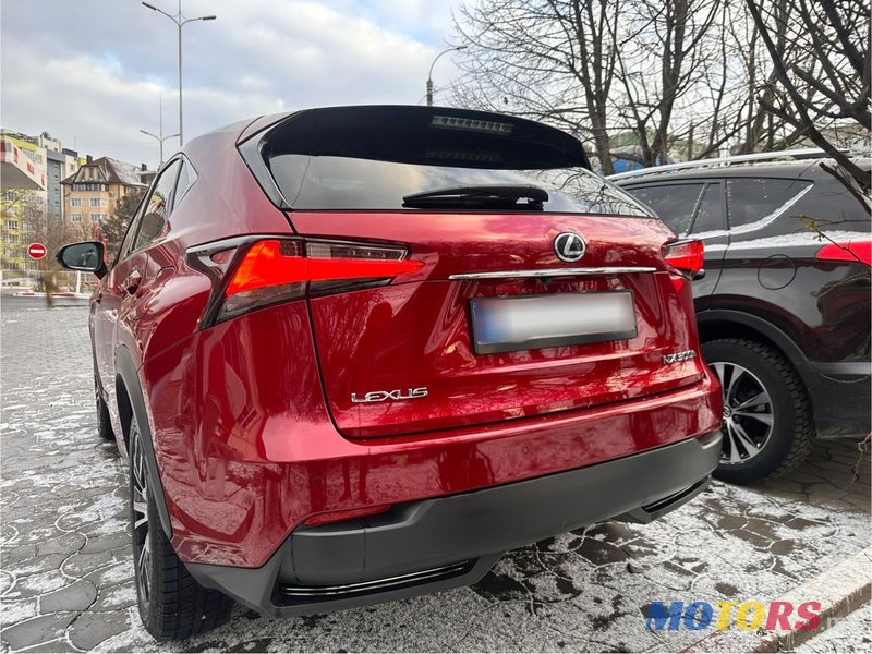 2017' Lexus Nx Series photo #3
