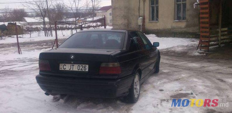 1993' BMW 3 photo #1