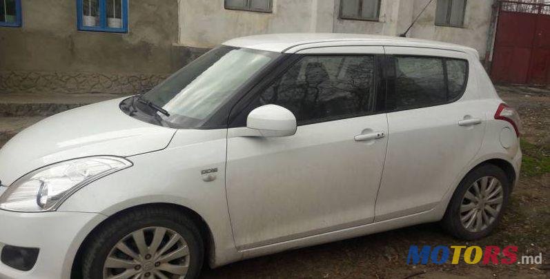 2011' Suzuki Swift photo #1