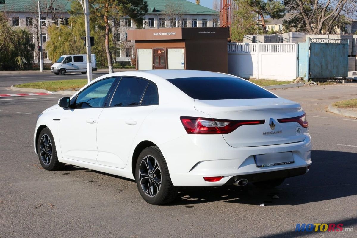 2019' Renault Megane photo #5