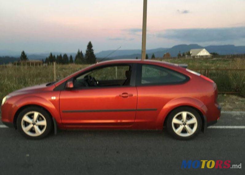 2006' Ford Focus photo #1