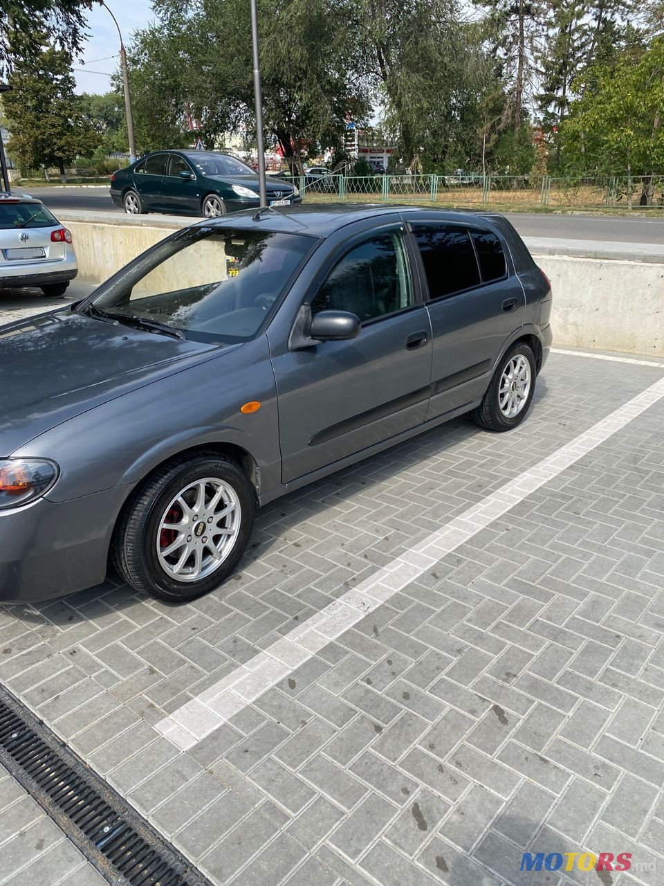 2003' Nissan Almera photo #3