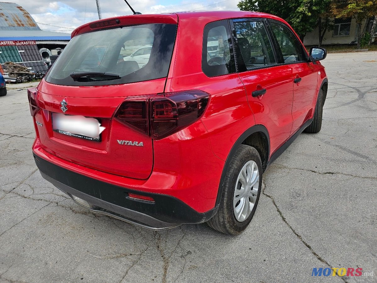 2023' Suzuki Vitara photo #2