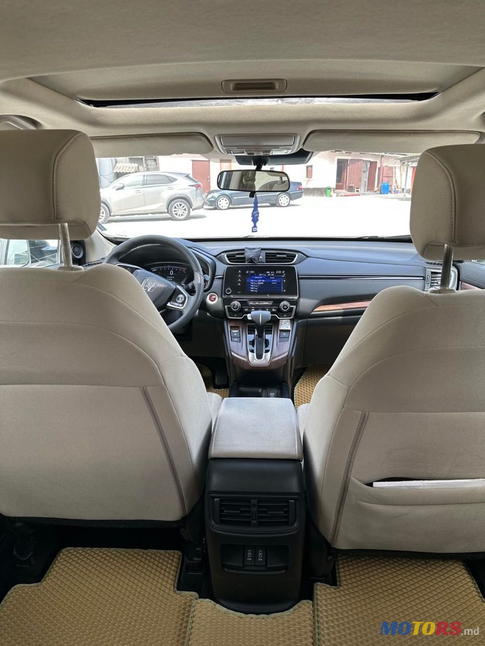 2017' Honda CR-V photo #3