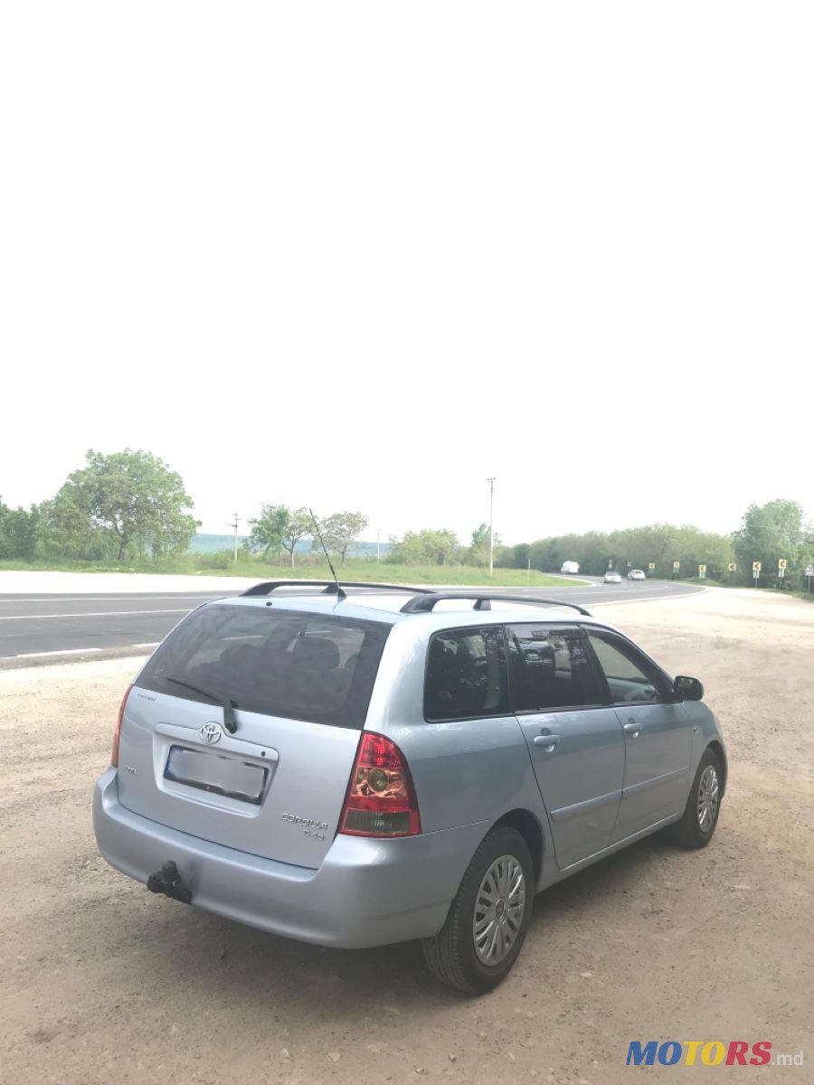 2004' Toyota Corolla photo #3