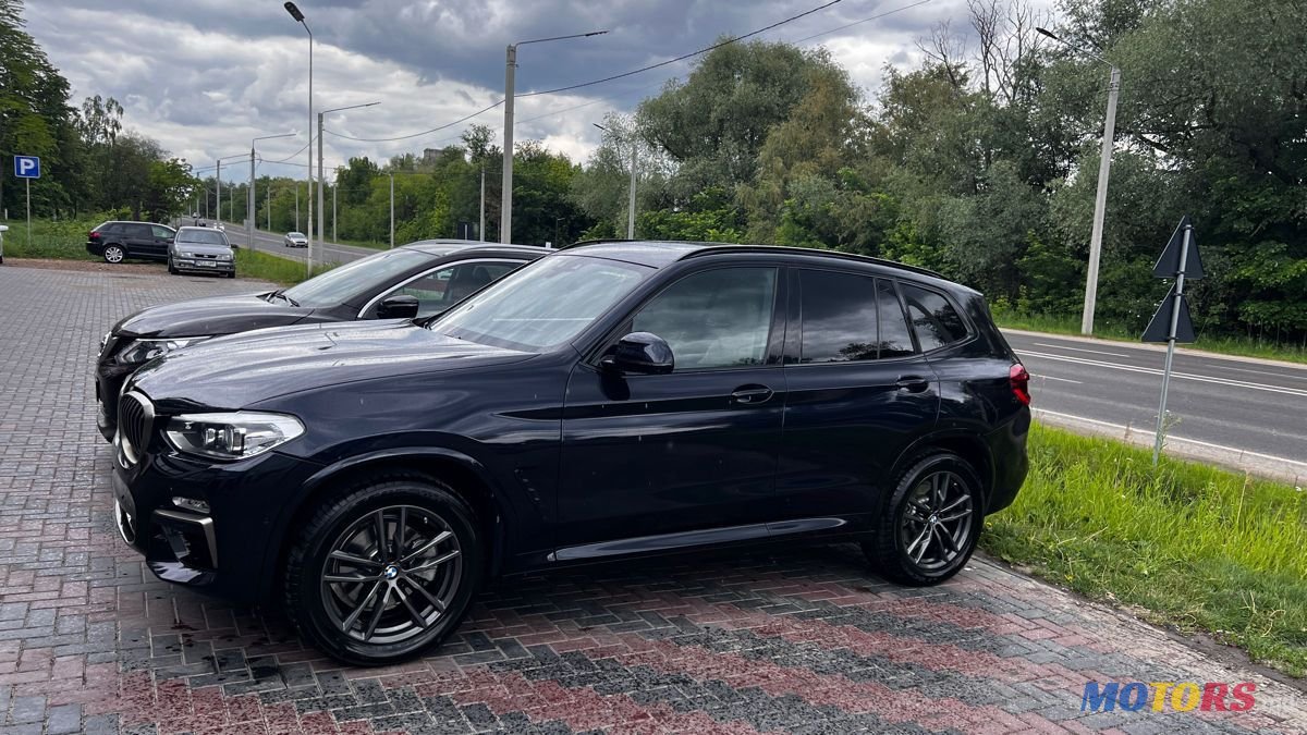 2021' BMW X3 photo #2