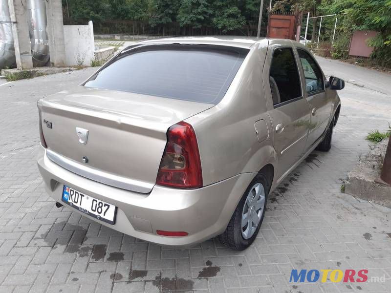 2010' Dacia Logan photo #4