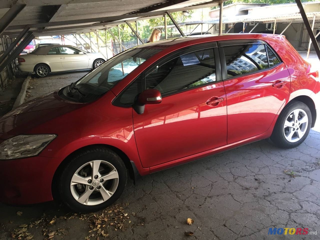 2011' Toyota Auris photo #1