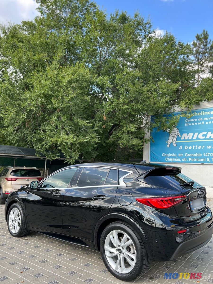 2016' Infiniti Q Series photo #3